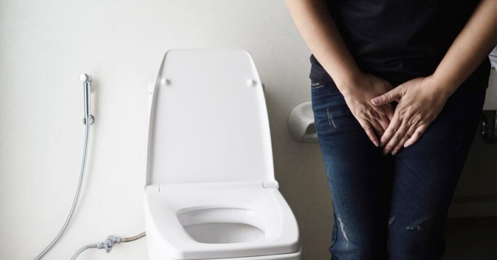 consult with a urologist in indore for urine discomfort